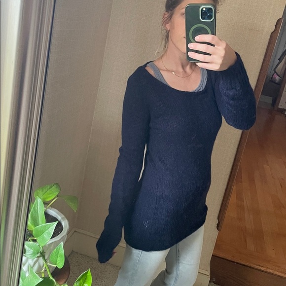 Brandy Melville Wool Mohair Crew Neck Sweater - Picture 10 of 11